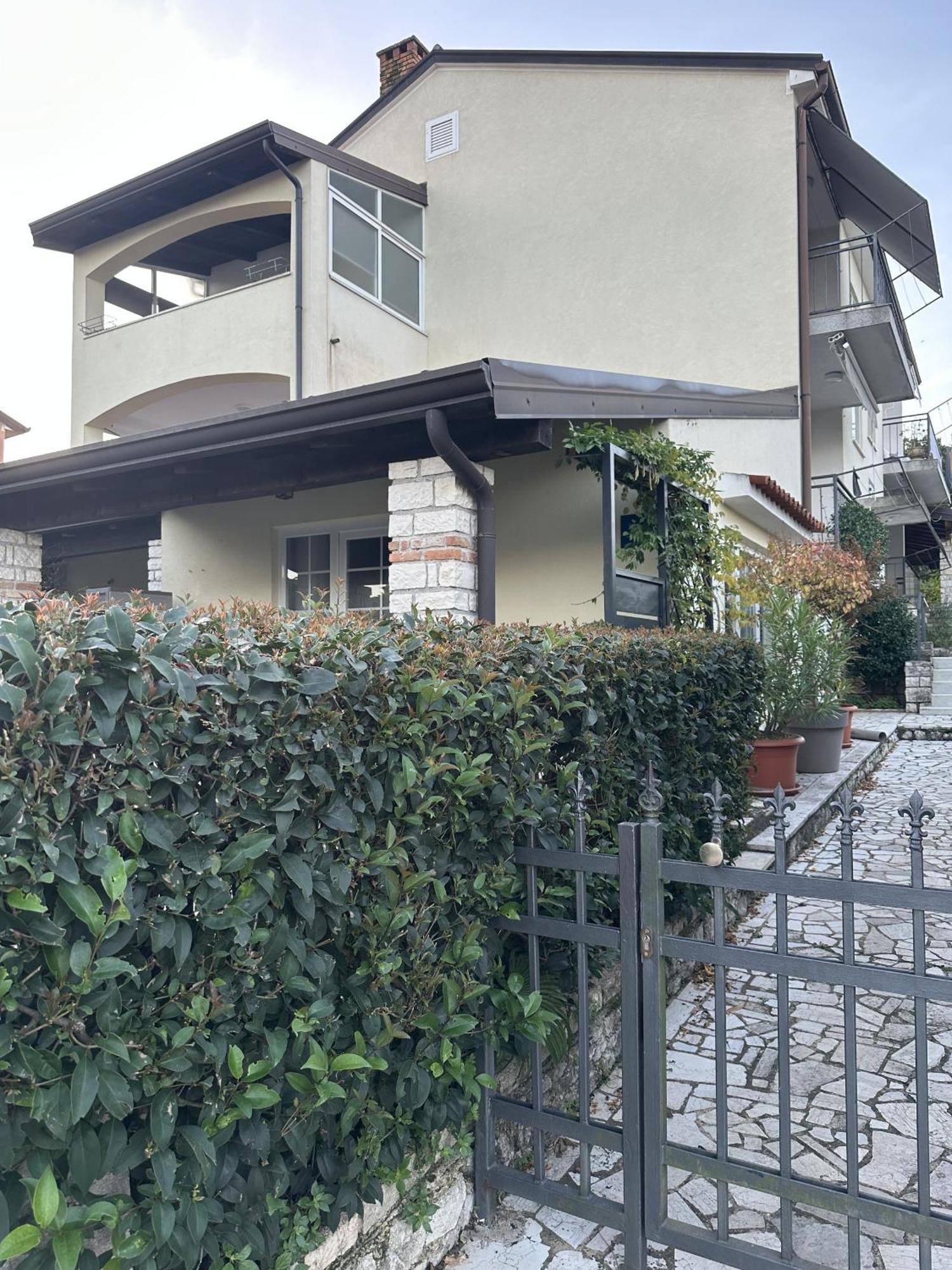 Premium Apartment Sunny 波雷奇 外观 照片